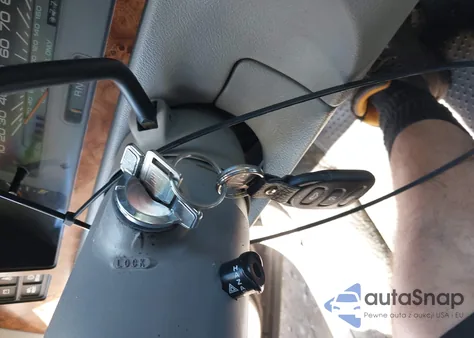 1993 Chevrolet Caprice Classic Ls from USA, damaged, VIN 1G1BN53E9PR106587